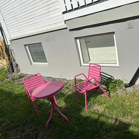 Fin I Sentrum Med Gratis Parkeingsplass *
