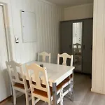 - Free Parking And Wi-fi Apartment